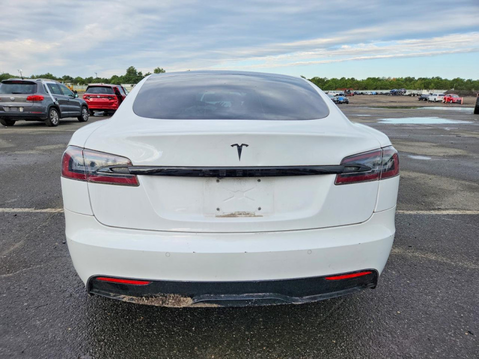 Tesla MODEL S 2022 — Copart