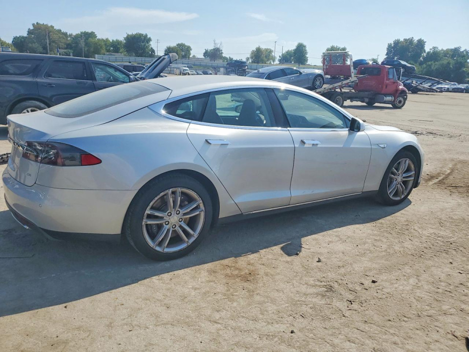 Tesla MODEL S 2014 — Copart