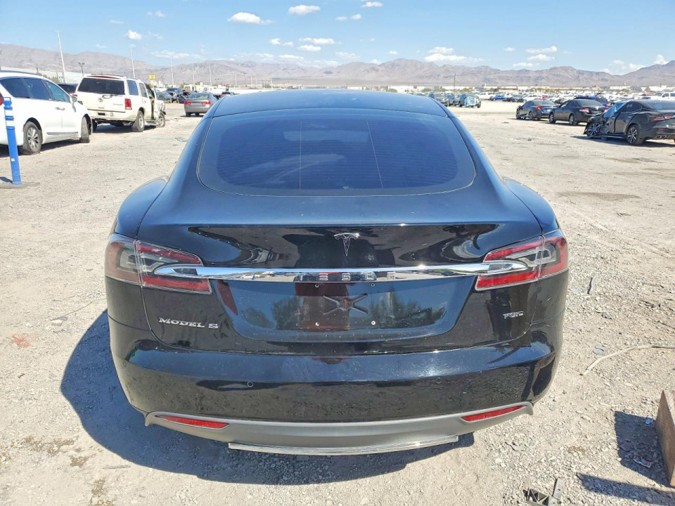 Tesla MODEL S 2016 — Copart