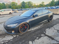 Tesla MODEL S 2013