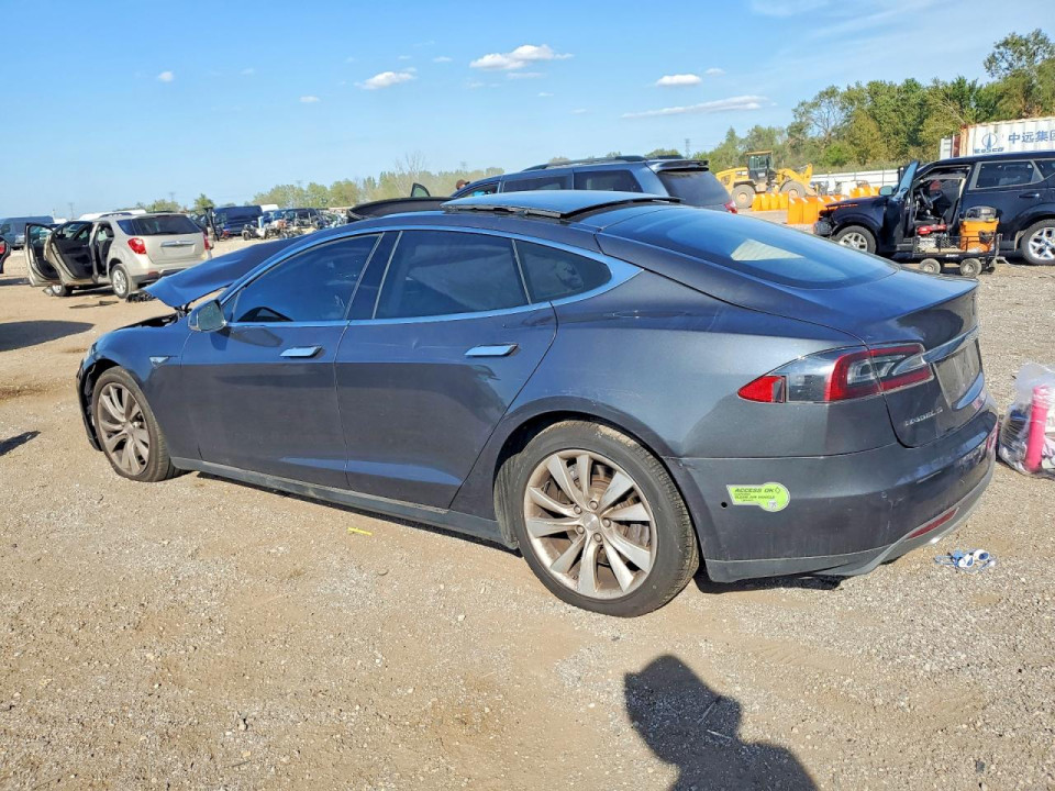 Tesla MODEL S 2015 — Copart