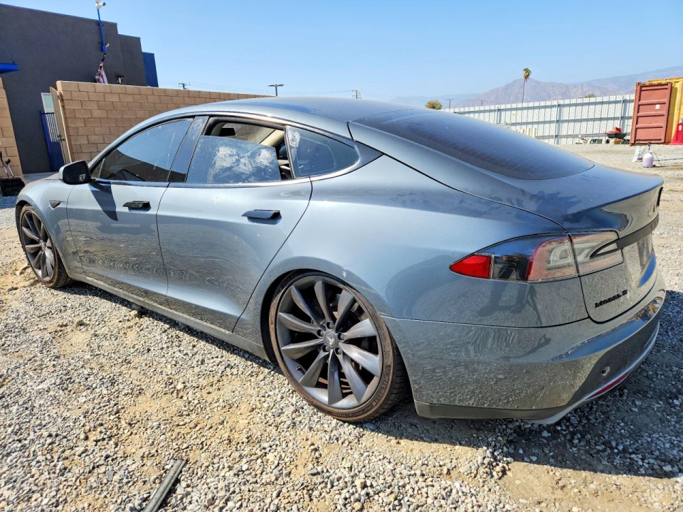 Tesla MODEL S 2013 — Copart