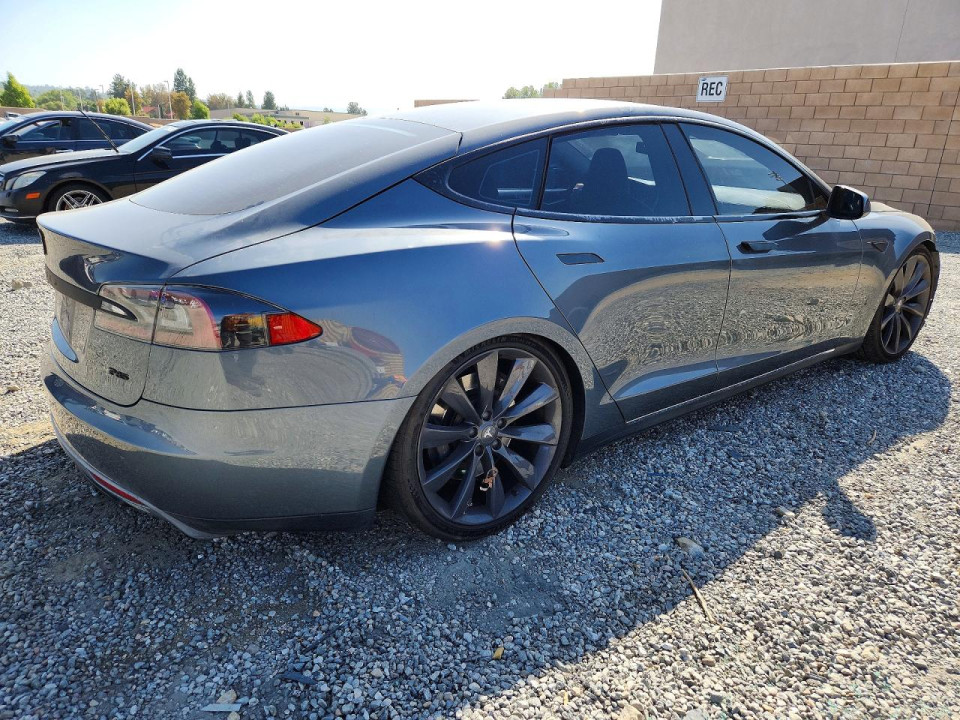 Tesla MODEL S 2013 — Copart