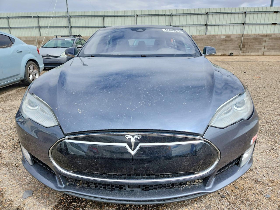 Tesla MODEL S 2015 — Copart