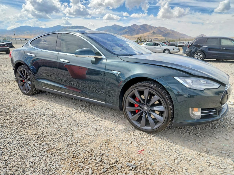 Tesla MODEL S 2014 — Copart
