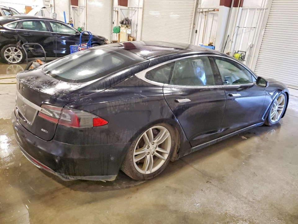 Tesla MODEL S 2015 — Copart