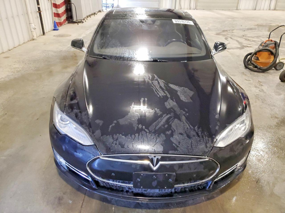 Tesla MODEL S 2015 — Copart