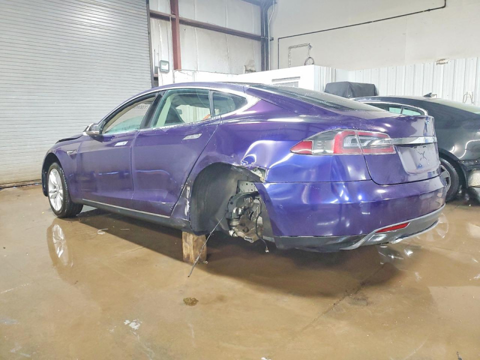 Tesla MODEL S 2015 — Copart