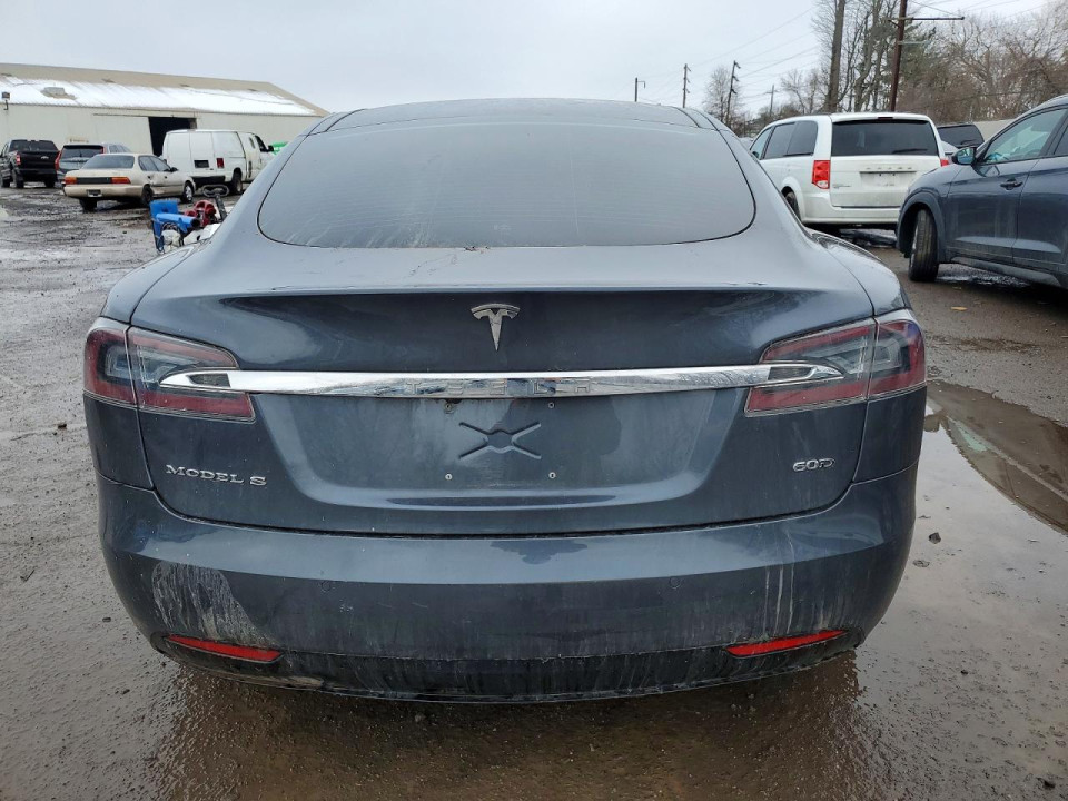 Tesla MODEL S 2016 — Copart