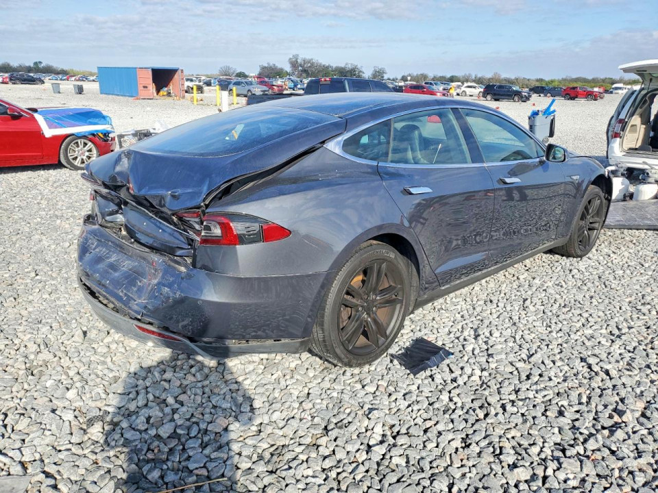 Tesla MODEL S 2015 — Copart