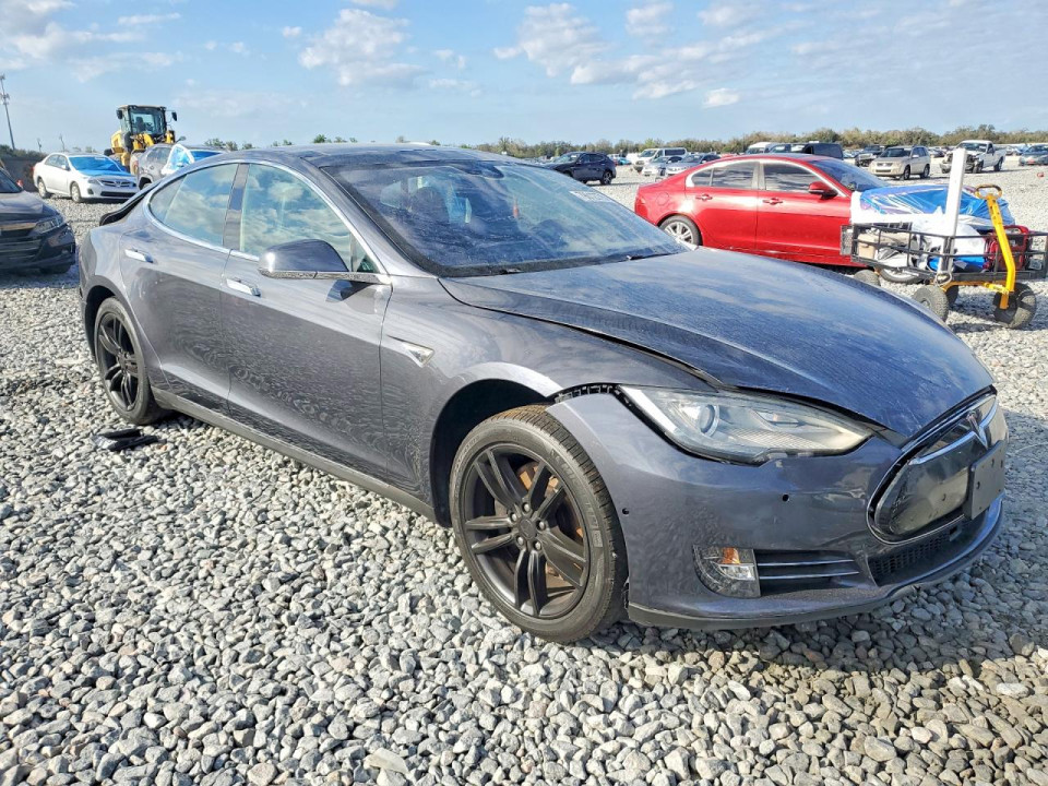Tesla MODEL S 2015 — Copart