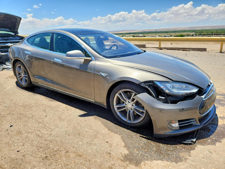 Tesla MODEL S 2015 — Copart