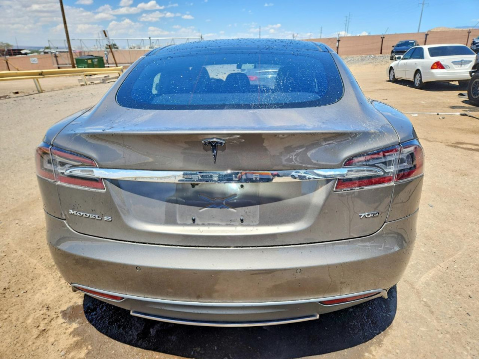 Tesla MODEL S 2015 — Copart