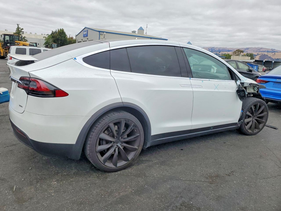 Tesla MODEL X 2016 — Copart