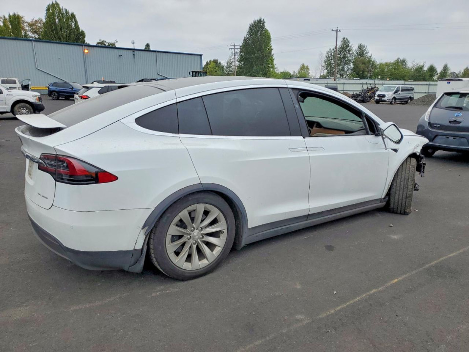 Tesla MODEL X 2020 — Copart