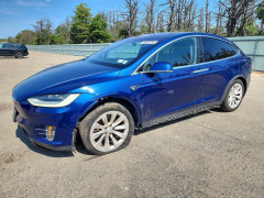 Tesla MODEL X 2020