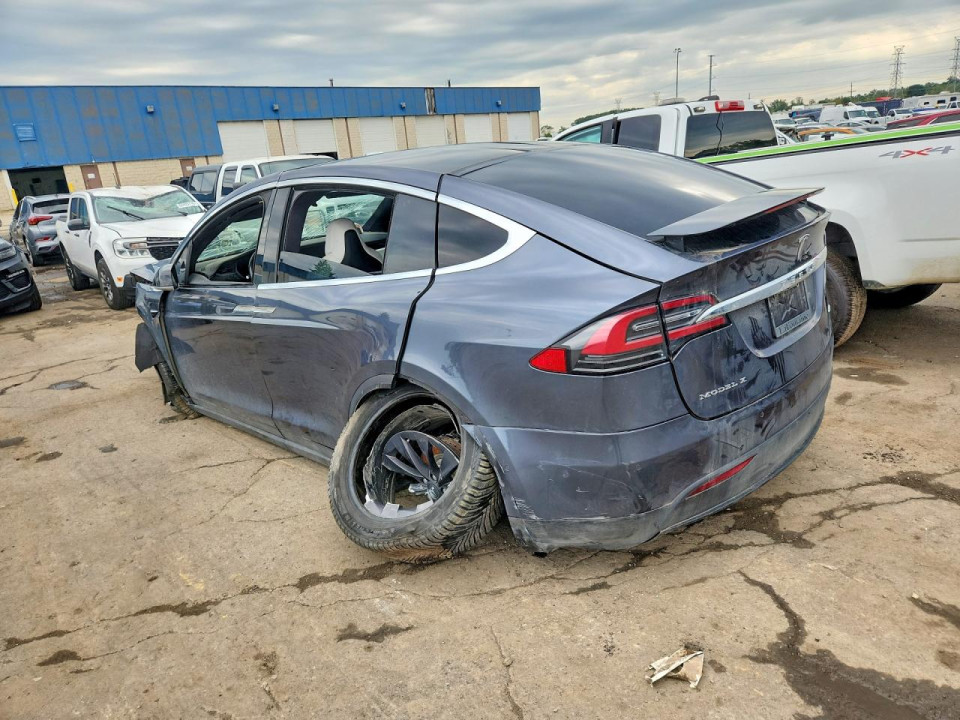 Tesla MODEL X 2018 — Copart