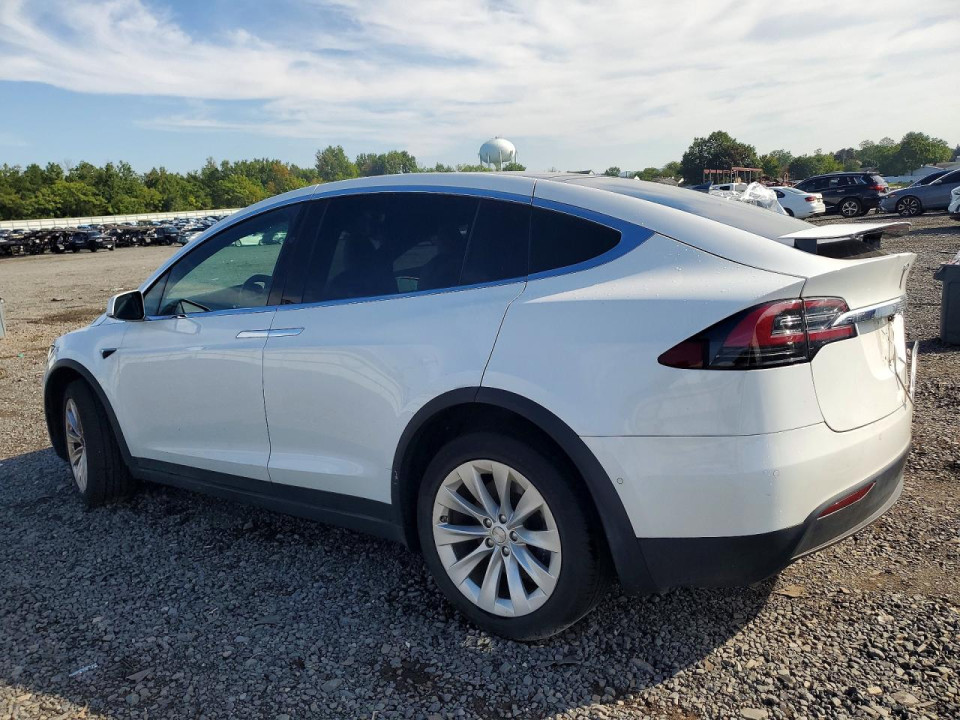Tesla MODEL X 2021 — Copart