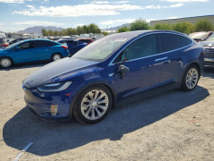 Tesla MODEL X 2016