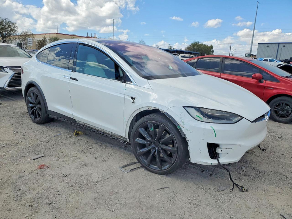 Tesla MODEL X 2017 — Copart
