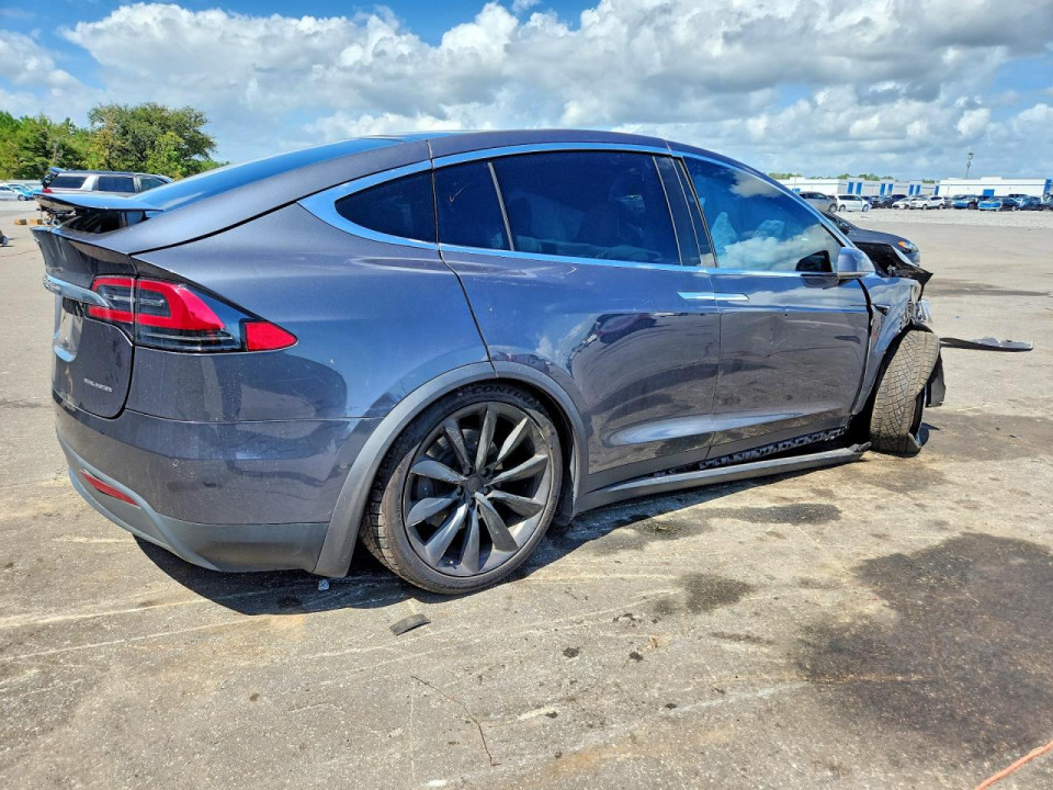 Tesla MODEL X 2020 — Copart