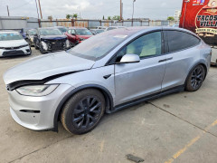 Tesla MODEL X 2025