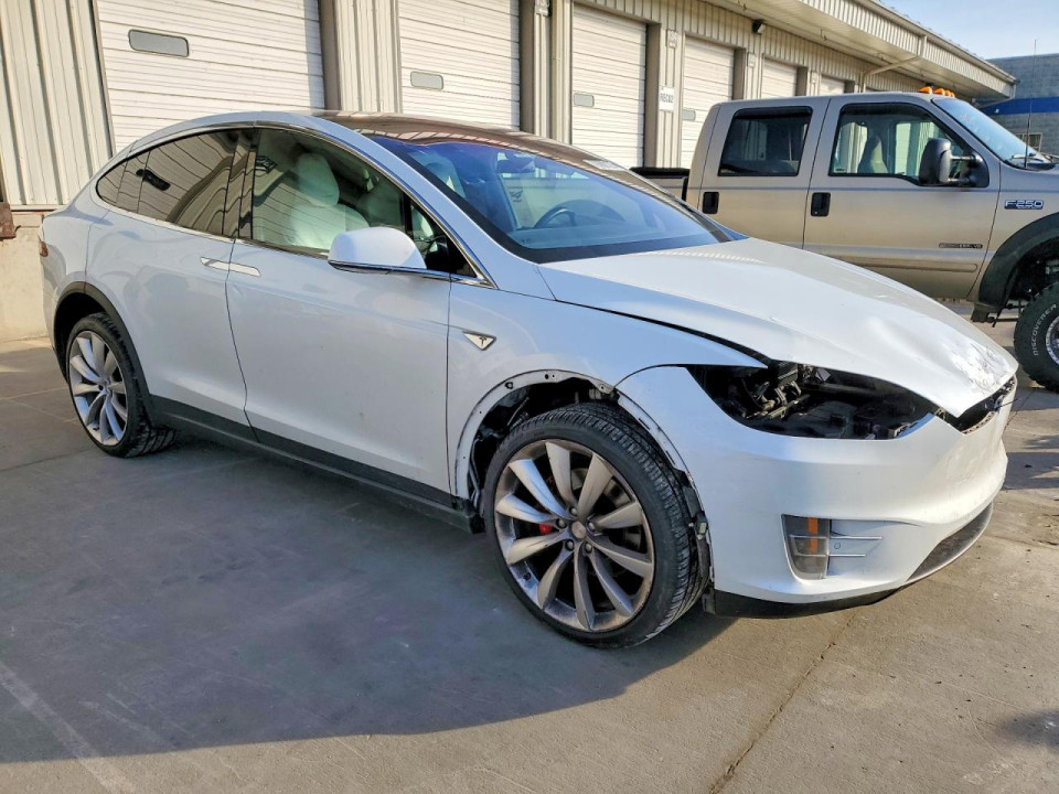Tesla MODEL X 2016 — Copart