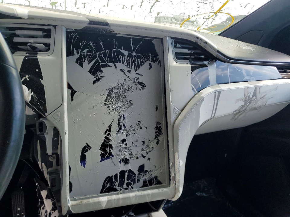 Tesla MODEL X 2021 — Copart
