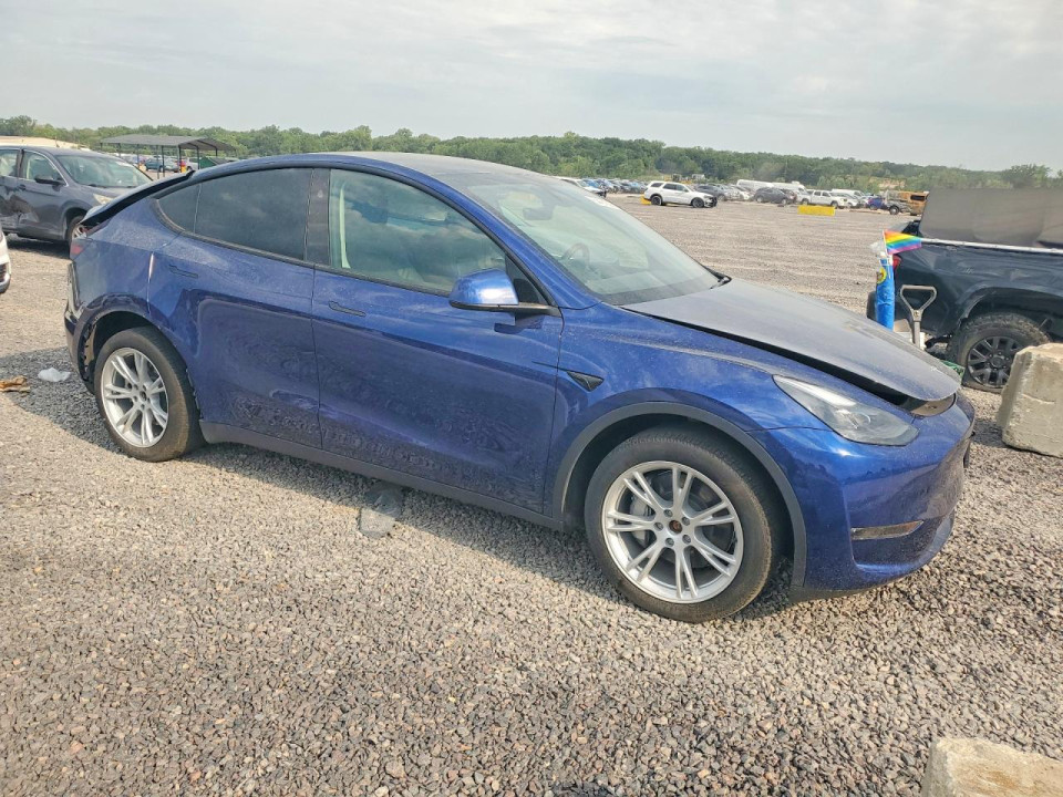 Tesla MODEL Y 2024 — Copart