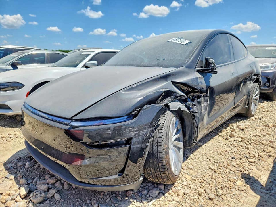 Tesla MODEL Y 2026 — Copart