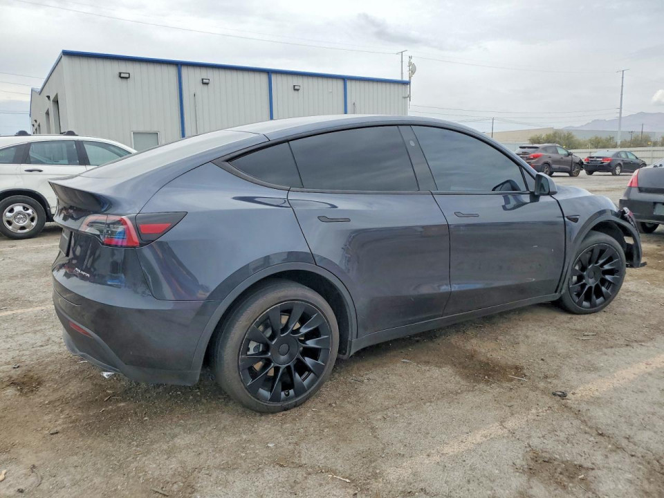 Tesla MODEL Y 2024 — Copart