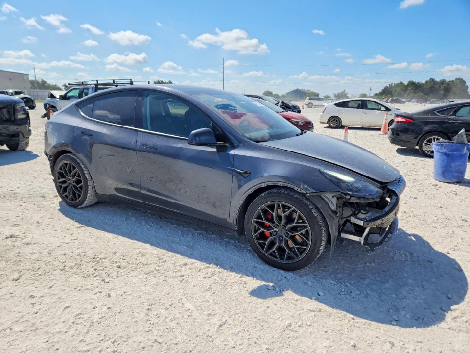 Tesla MODEL Y 2021 — Copart
