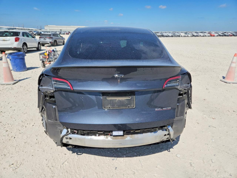 Tesla MODEL Y 2021 — Copart