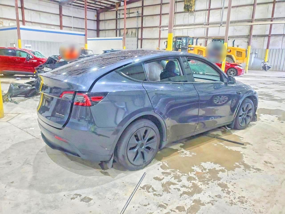 Tesla MODEL Y 2025 — Copart