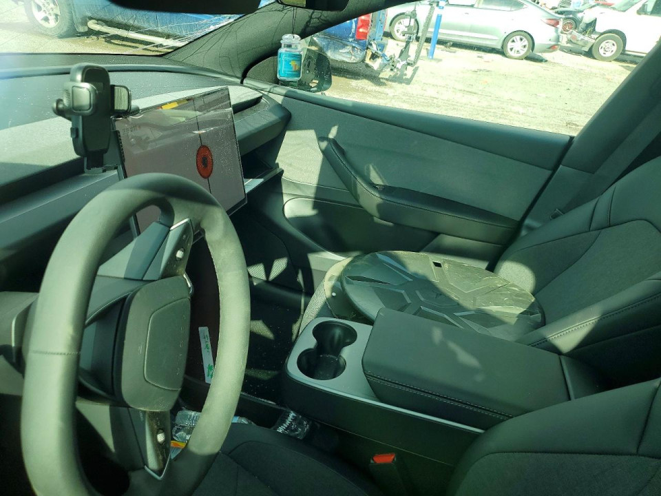 Tesla MODEL Y 2026 — Copart