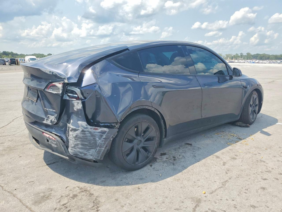 Tesla MODEL Y 2025 — Copart