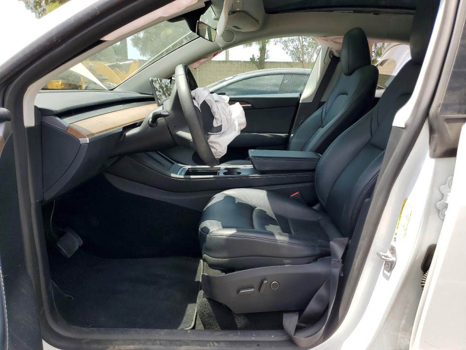 Tesla MODEL Y 2024 — Copart