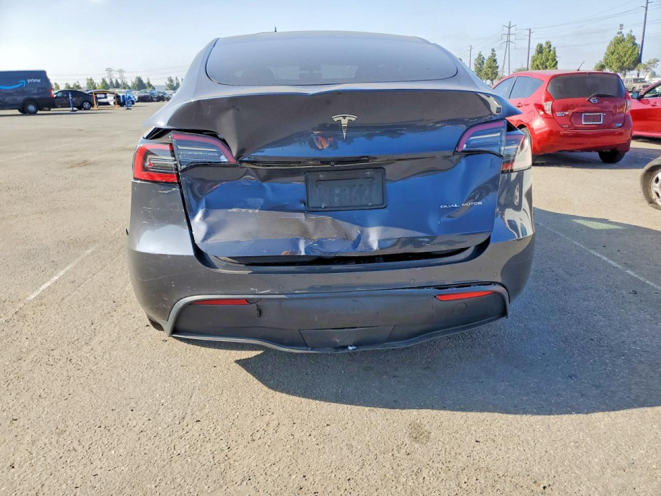 Tesla MODEL Y 2021 — Copart