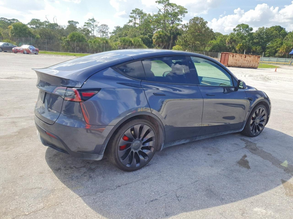 Tesla MODEL Y 2021 — Copart