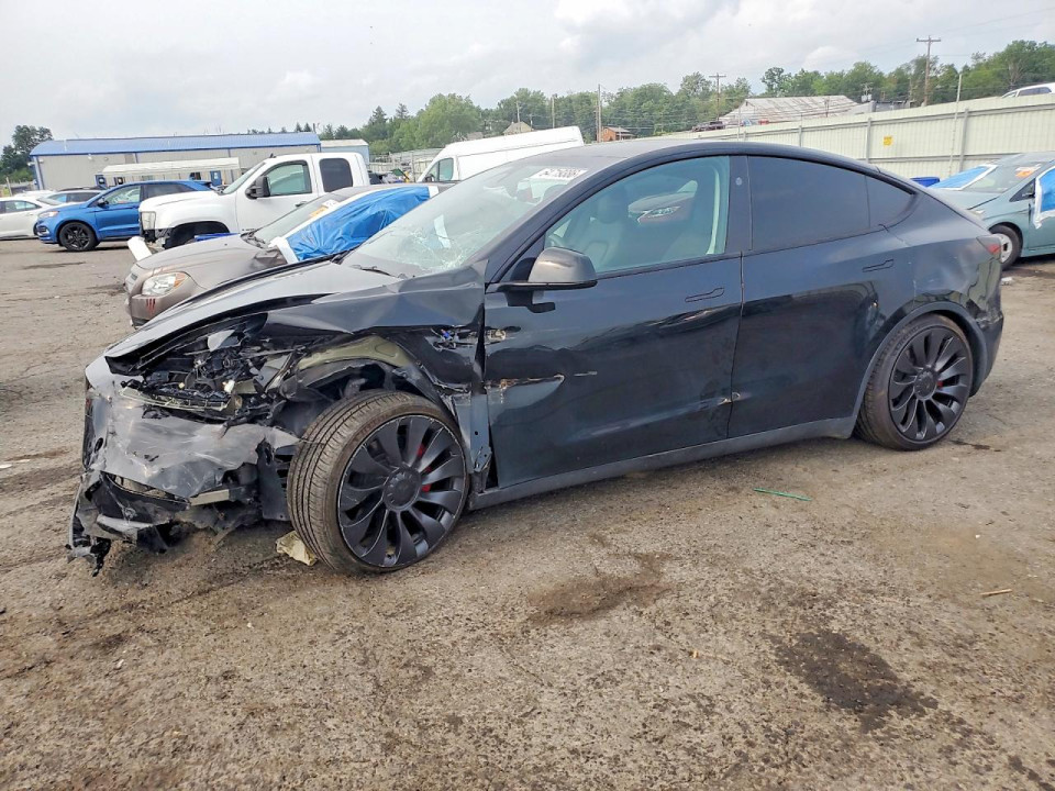 Tesla MODEL Y 2024 — Copart