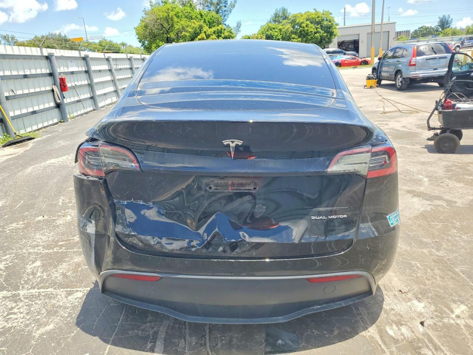 Tesla MODEL Y 2024 — Copart