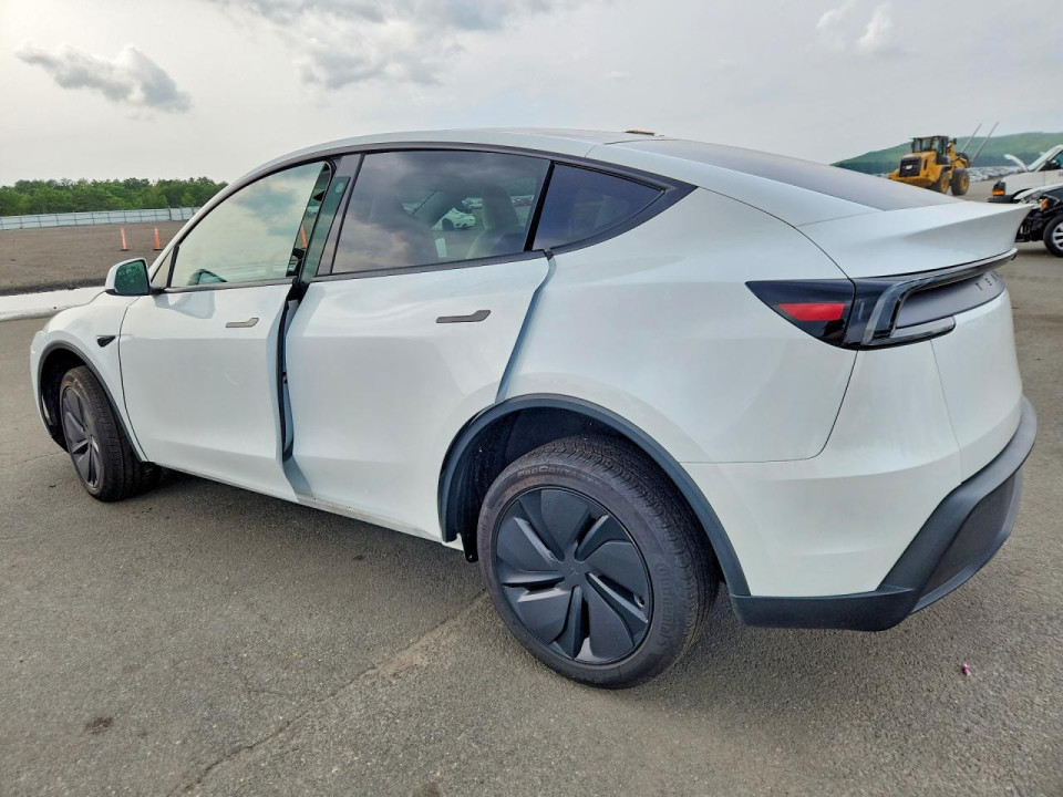 Tesla MODEL Y 2026 — Copart