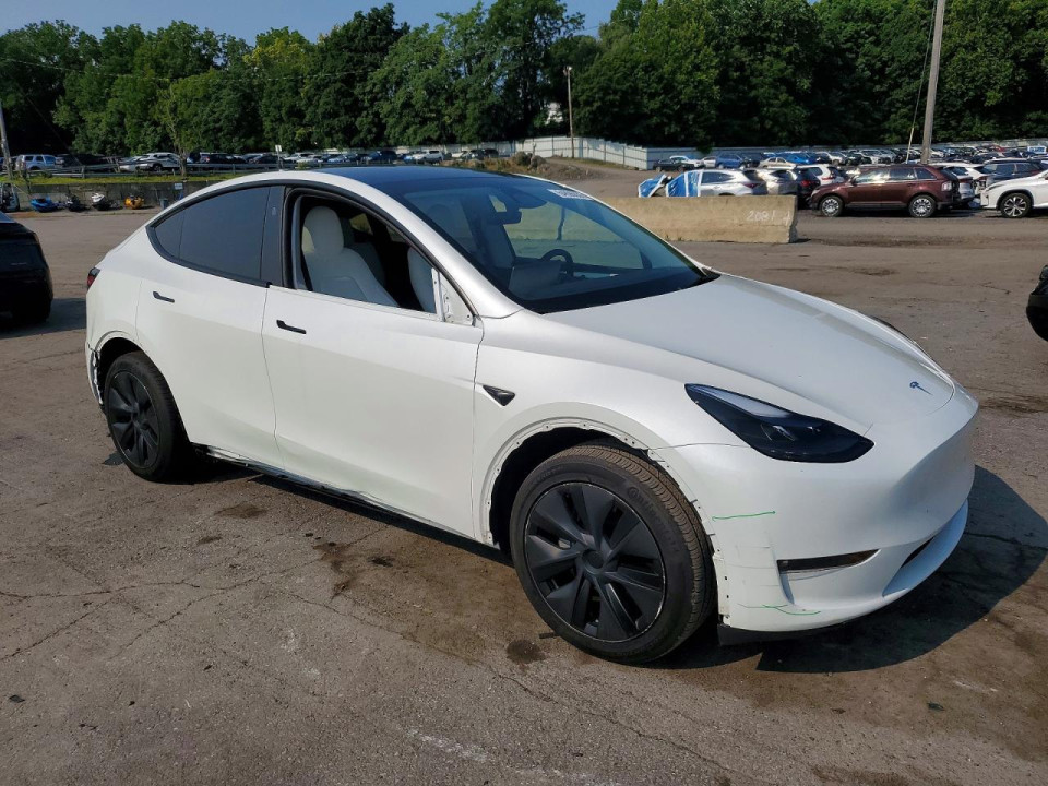 Tesla MODEL Y 2024 — Copart