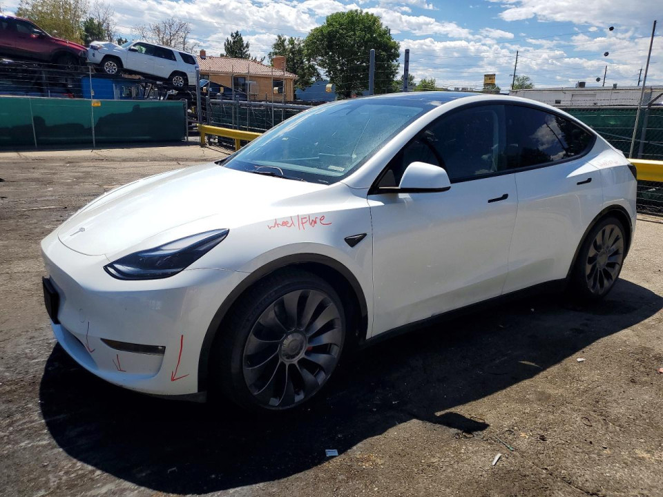 Tesla MODEL Y 2025 — Copart