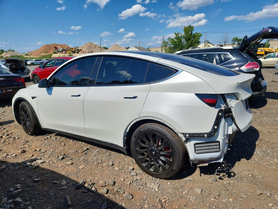 Tesla MODEL Y 2022 — Copart