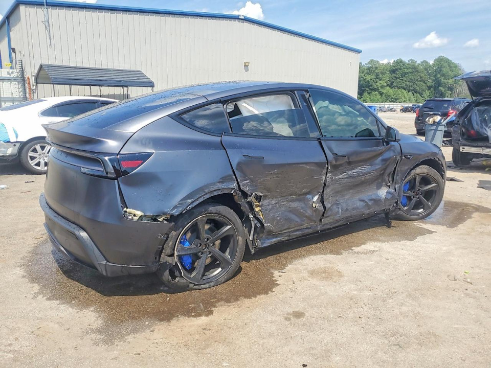 Tesla MODEL Y 2026 — Copart