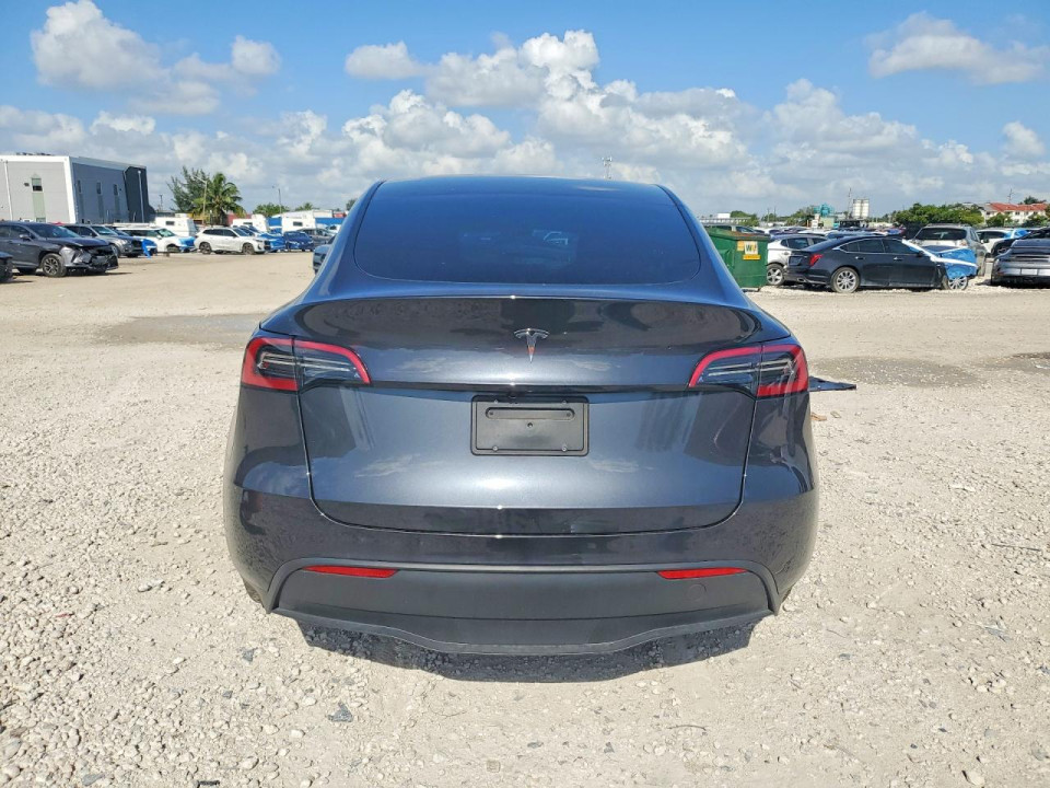 Tesla MODEL Y 2025 — Copart