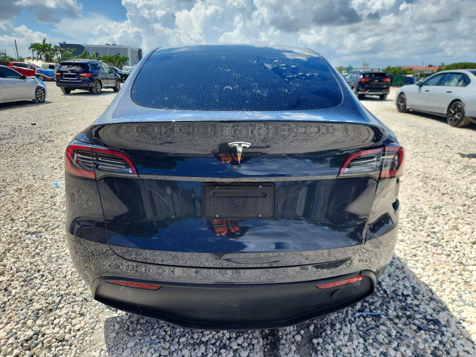 Tesla MODEL Y 2025 — Copart