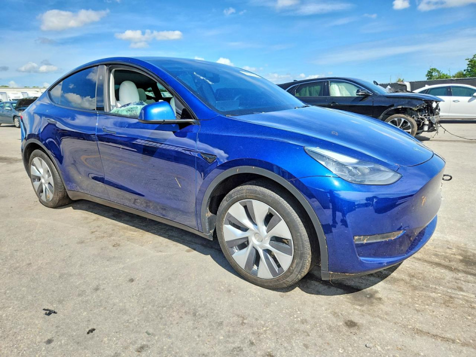 Tesla MODEL Y 2024 — Copart
