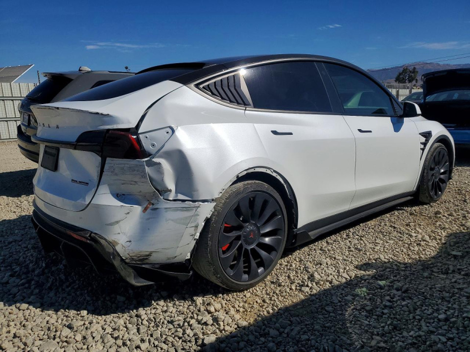 Tesla MODEL Y 2023 — Copart